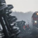 Más de 50 heridos tras descarrilar un tren con 400 pasajeros a bordo en el suroeste de Rusia