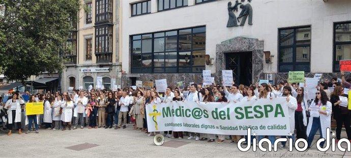 Médicos del Sespa convocan huelga en la sanidad asturiana del 27 al 30 de abril