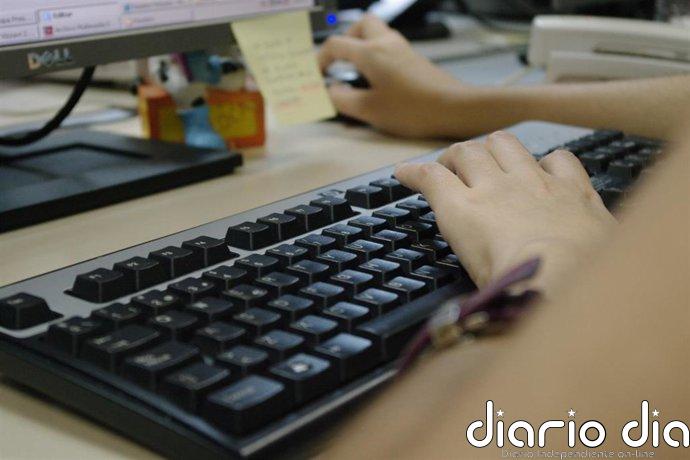 Meta confirma que monitoriza la actividad de sus empleados en el ordenador para entrenar a sus agentes de IA