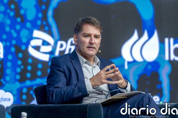 Moncloa y la SEPI, citados en el Congreso para informar de los movimientos de Indra con EM&E y la salida de Escribano