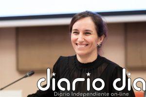 Mónica García subraya que Madrid dejará de ser "la excepción" con el registro de objetores al aborto: "Ganamos"