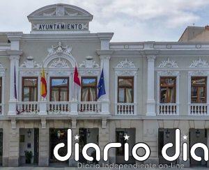 Morejón (Vox) se pasa la ZBE de Guadalajara "por el forro de lo que rima con emisiones" y Alguacil evita confrontación