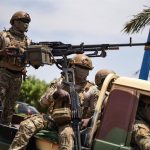 Muere el ministro de Defensa de Malí en la ofensiva de yihadistas y tuaregs