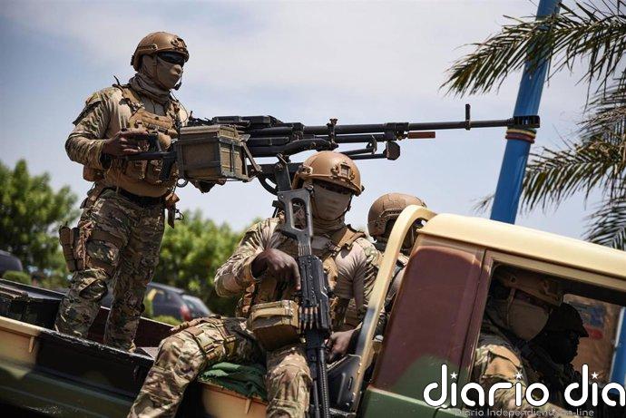 Muere el ministro de Defensa de Malí en la ofensiva de yihadistas y tuaregs