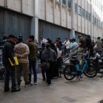 ONG pide "paciencia" a los migrantes que quieren acceder a la regularización ante una "afluencia muy numerosa"