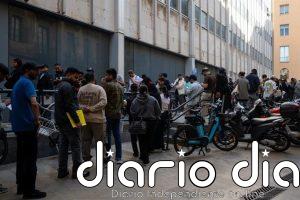 ONG pide "paciencia" a los migrantes que quieren acceder a la regularización ante una "afluencia muy numerosa"