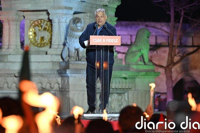 Orbán promete "una victoria que sorprenderá a todos" en las elecciones del domingo