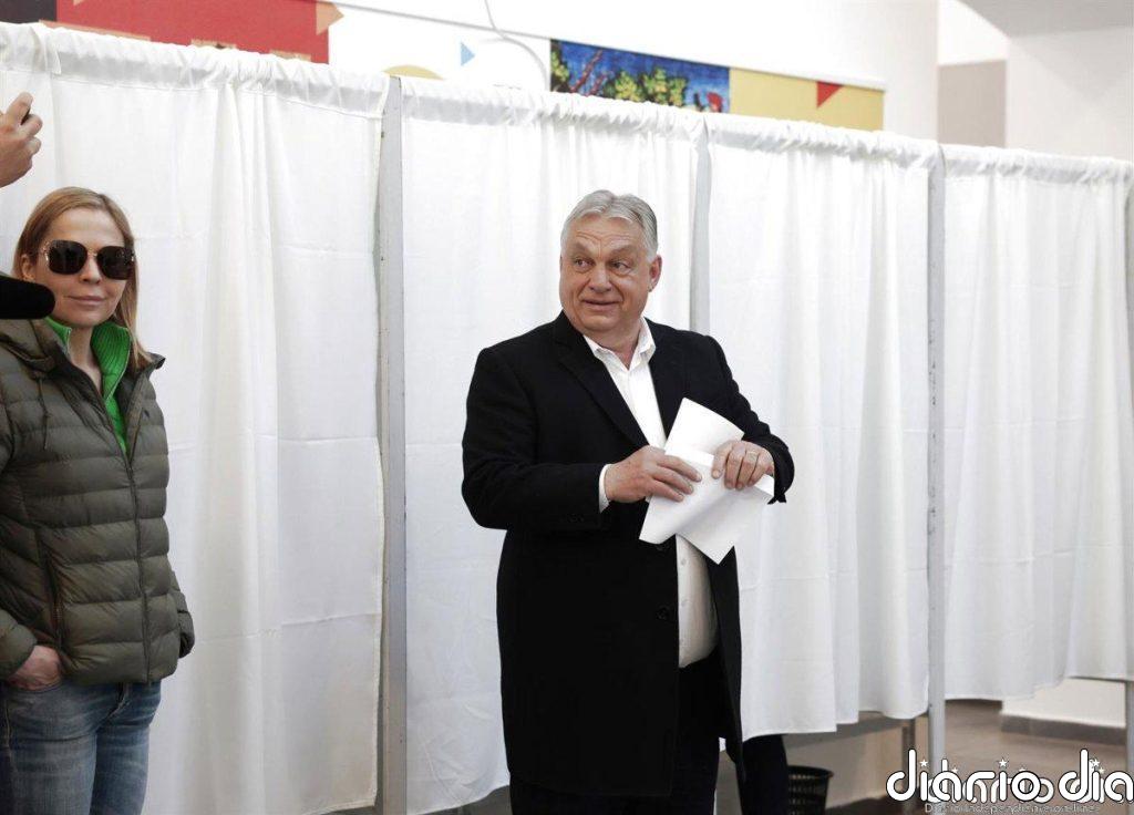 Orbán y Magyar votan en medio de récords de participación en las elecciones en Hungría