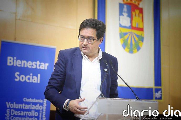 Óscar López asegura que el buen uso de la IA puede producir "un cambio histórico en la gestión de la dependencia"