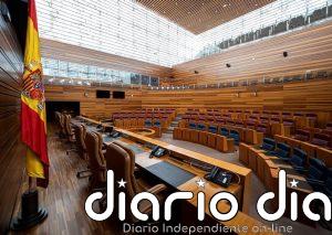 Pacto definitivo de PP y VOX para las Cortes con Presidencia para los 'populares' y Vicepresidencia para los de Abascal