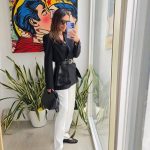 Paula Echevarría confirma que el dúo cromático más sencillo es también el más 'chic' -y elegante- de la temporada