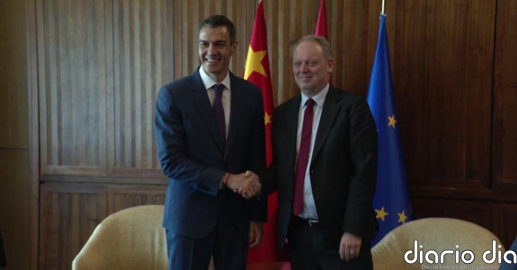 Pedro Sánchez acaba su viaje en China con una reunión con empresarios