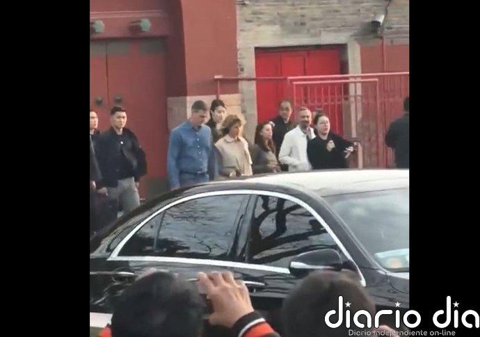 Pedro Sánchez y Begoña Gómez visitan el Palacio de Verano y un 'hutong' en Pekín en la previa de la cumbre con Xi