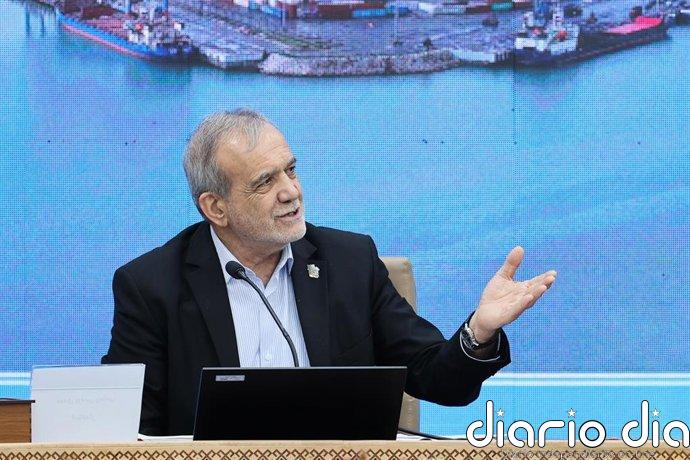 Pezeshkian denuncia que las amenazas de Trump son un "crimen de guerra masivo"