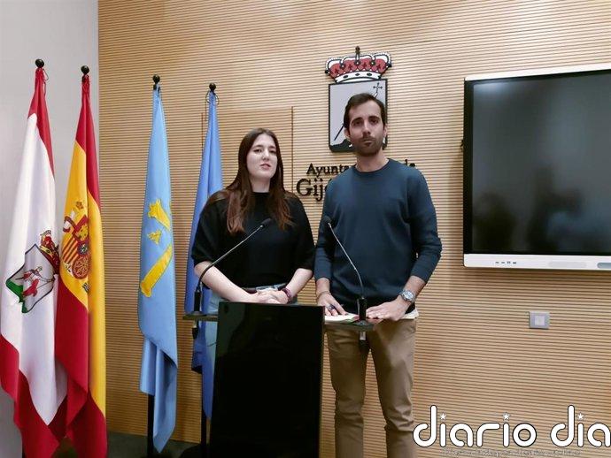 Podemos e IU piden intervenir a la alcaldesa para que el comedor escolar del próximo curso sea de línea caliente