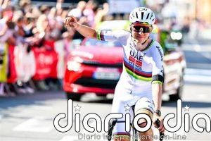 Pogacar doblega a Seixas para ganar su cuarta Lieja-Bastoña-Lieja