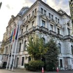 Polémica por la elección del nuevo director de la RTPA: críticas de los grupos por "falta de consenso y transparencia"