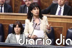 PP dice que "da miedo un gobierno que estuvo liderado por un putero" y Redondo denuncia "batiburrillo de cuestiones"