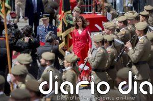 PP reprocha la ausencia del Ejército el Dos de Mayo y PSOE apunta que no es una "fiesta" para que Ayuso "pasee palmito"
