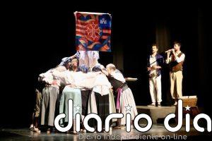 Prohens asiste al estreno del proyecto cultural 'Lou Bastimen' en Puigcerdà