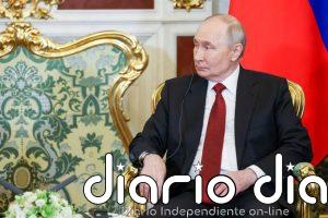 Putin traslada a Trump su disposición a declarar una tregua en Ucrania por el Día de la Victoria