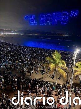 Quevedo anuncia su nuevo álbum 'El Baifo' con un espectáculo de drones ante más de 10.000 personas en Las Palmas