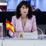 Redondo quiere que el Estado adelante la pensión alimenticia cuando el padre se niegue a abonarla tras un divorcio