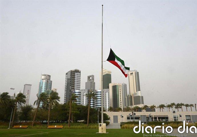 Registrado un incendio en la refinería de Mina Al Ahmadi de Kuwait tras un ataque con drones