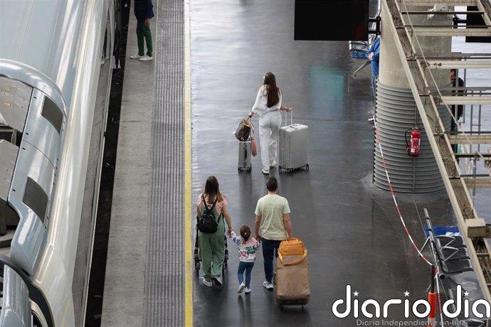 Renfe ofrece más de un millón de plazas para viajar durante el Puente de Mayo