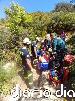 Rescatan a una senderista tras sufrir una caída en un parque natural en Alcala de Los Gazules (Cádiz)