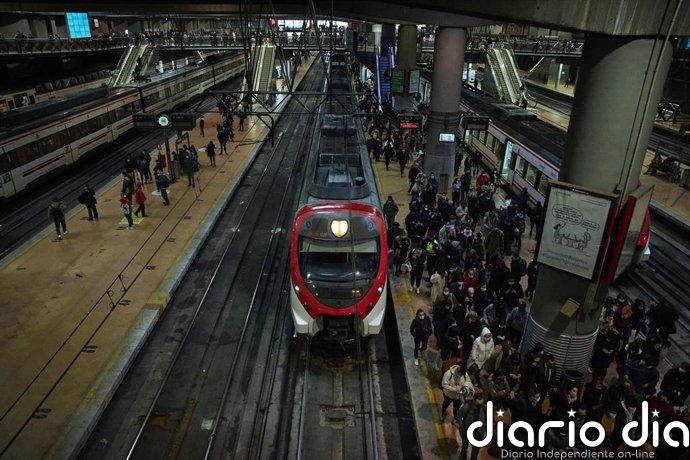 Retrasos en seis líneas de Cercanías en la Comunidad de Madrid por una incidencia en Atocha