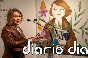 Rivera de la Cruz defiende que Cultura "lleva muy a gala" no usar IA en carteles oficiales para proteger a ilustradores