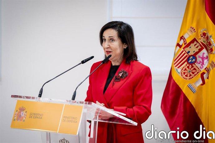 Robles responde a Netanyahu que el Gobierno seguirá "firme" en su defensa de la paz y los derechos humanos