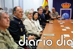 Robles visita el Centro de Gestión de Datos en Torrejón que permite monitorizar misiones de la OTAN