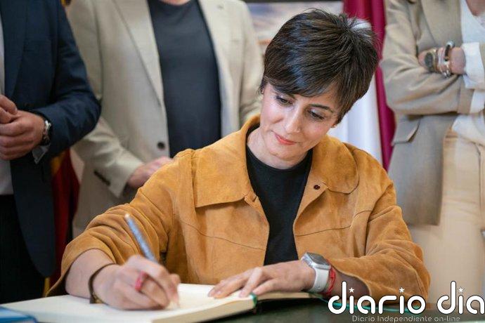 Rodríguez critica que el decreto de alquileres vaya a decaer y resta importancia a que lo defienda Bustinduy