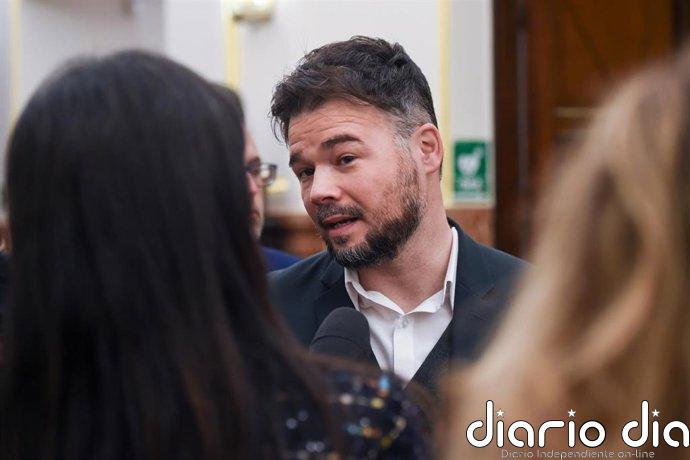 Rufián dice que el PSOE se equivoca al bromear con al PNV "copiando" a las juventudes del PP: "Es mal negocio"