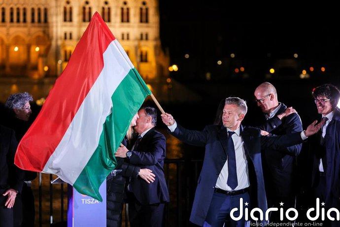 Rusia destaca su "interés" en mantener buenas relaciones con Hungría tras la victoria de Péter Magyar en las elecciones