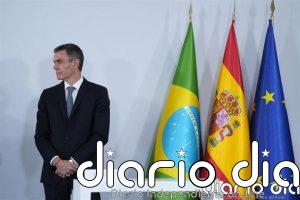 Sánchez carga contra el pacto PP Vox porque "traiciona" a Extremadura como tierra de migrantes y frena su desarrollo