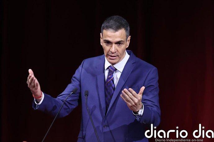 Sánchez llama a los alcaldes a "abanderar" el proceso de regularización abrazando la diversidad como fuente de riqueza