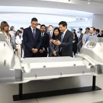 Sánchez se reúne con empresarios chinos de la automoción, renovables y baterías para generar más empleo en España