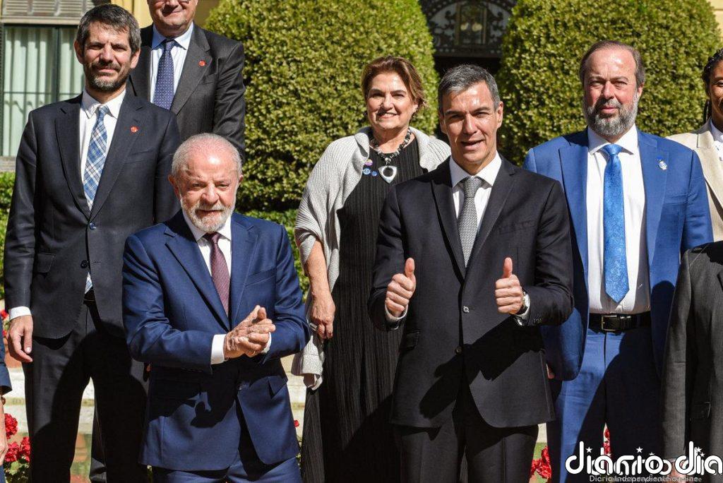 Sánchez y Lula da Silva presiden la I cumbre España-Brasil en el Palacio de Pedralbes de Barcelona