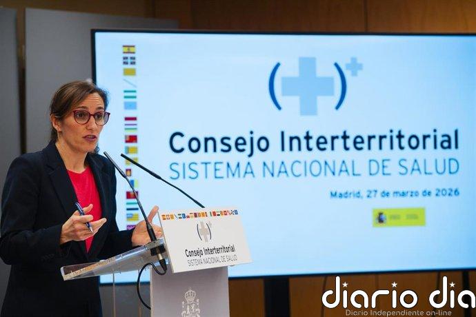 Sanidad y las CCAA refuerzan la prevención y detección precoz de la fragilidad y las caídas en personas mayores