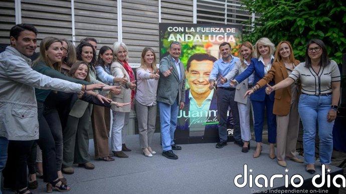 Sanz (PP): Andalucía se juega el 17M "seguir construyendo el futuro o volver a las historias de Chaves"