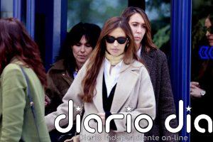 Sara Carbonero, devastada, abandona el tanatorio de su madre arropada por Jota Cabrera e Iker Casillas