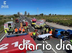 Siete heridos en un accidente entre tres vehículos la N-340 en Vila-real