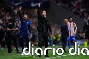 Simeone: "Hay expulsiones que son expulsiones, llega tarde y pisa el tobillo"