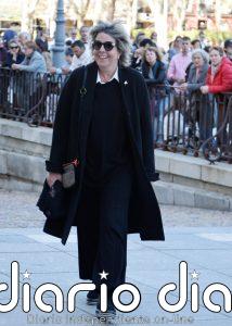 Simoneta Gómez-Acebo no falta a su cita con la procesión del Cristo de los Alabarderos