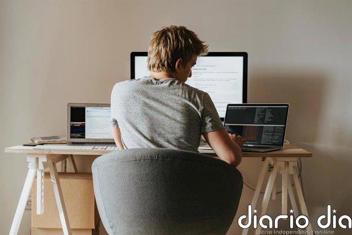 Sindicatos europeos piden ley UE de teletrabajo tras pedir Bruselas trabajar más en casa para ahorrar energía