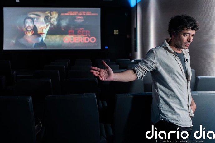 Sorogoyen celebra el triplete español en Cannes: "Está muy bien que haya tres generaciones de cineastas"