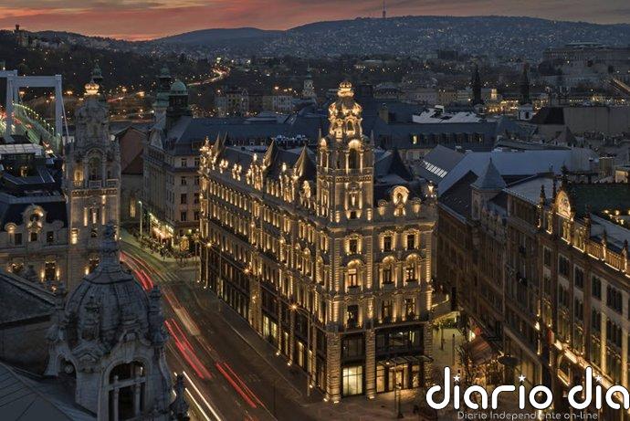 St. Regis debuta en Hungría con la apertura del nuevo hotel de lujo en el icónico Palacio Klotild de Budapest